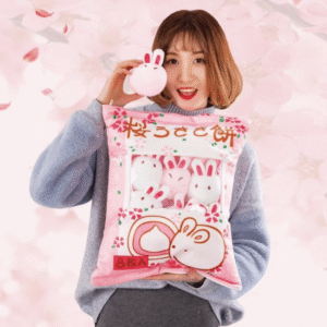 Japanese Pillow with small plushies