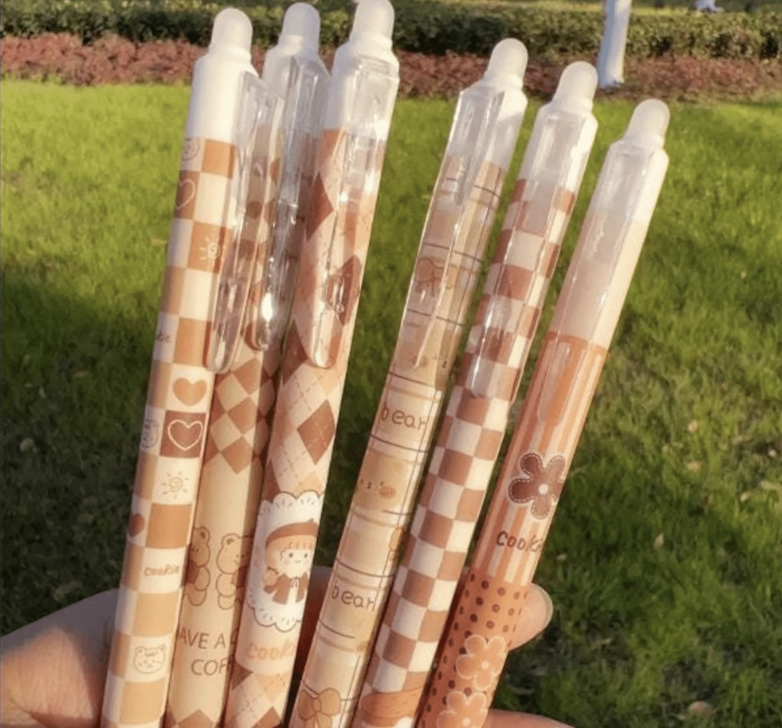 Retractable Gel Pens - School and Office Pen - Set of 6 - Teddy Coffee