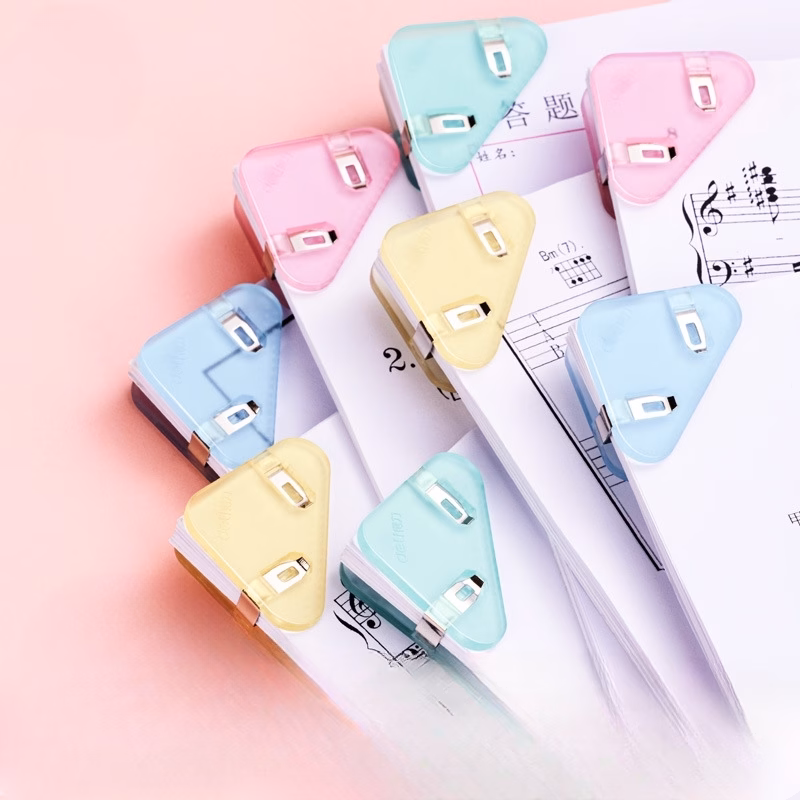 deli_paper_corner_clips_2_cleanup.avif Deli Corner Protector Paper Clips - Random Colours