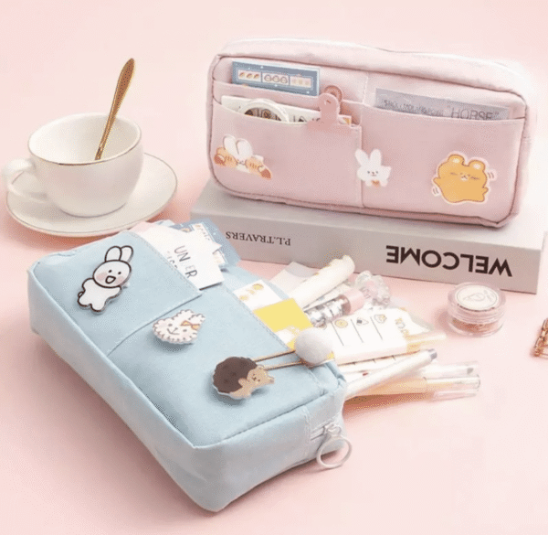 Premium Pencil Case with 5 Kawaii Acrylic Badges