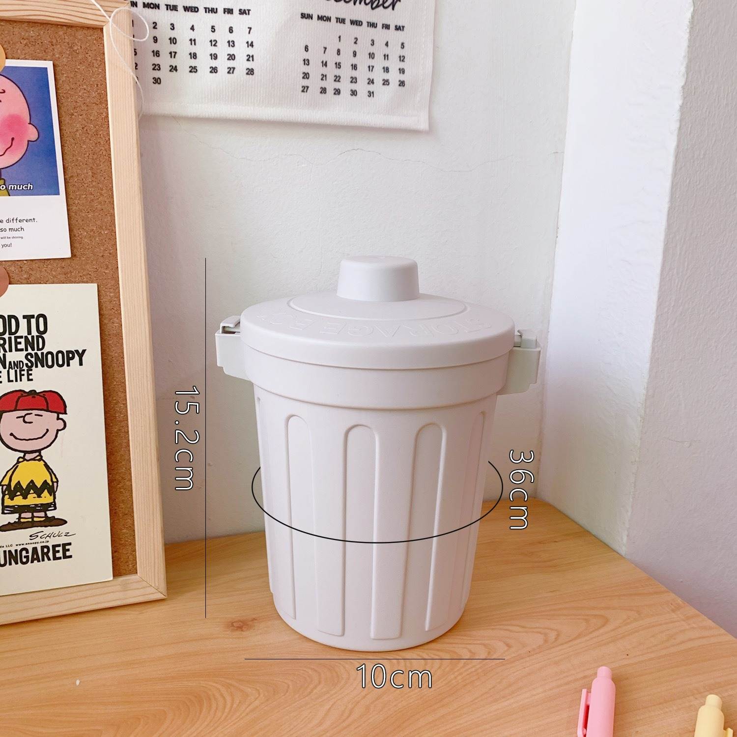 Desktop Mini Trash bin / Pen Holder with sticker